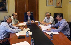 El Subdelegado del Gobierno atiende las demandas de los damnificados por la tormenta del pasado 8 de julio
