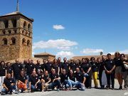 Los quintos del 69 reunidos en la terruca para celebrar su cincuenta aniversario.
