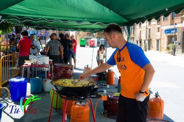 La APT reúne a más de 500 personas en la comida popular 2