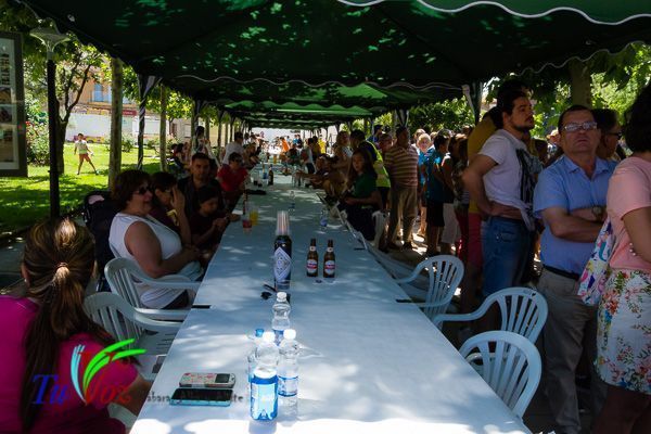 La APT reúne a más de 500 personas en la comida popular 6