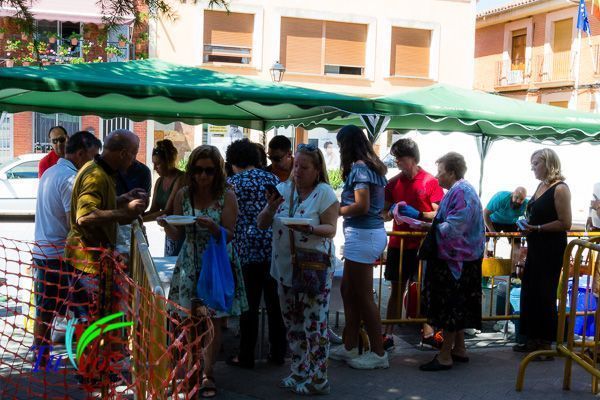 La APT reúne a más de 500 personas en la comida popular 10