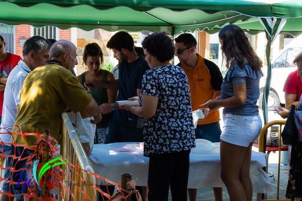 La APT reúne a más de 500 personas en la comida popular 13