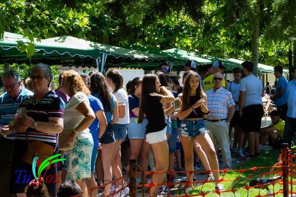 La APT reúne a más de 500 personas en la comida popular 16
