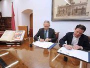 La Universidad de Valladolid cede al Ayuntamiento de Tábara un ejemplar de la edición facsímil del Beato de Valcavado