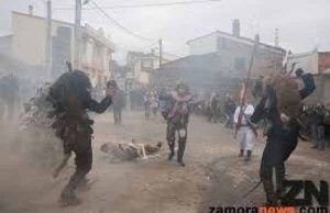 La mascarada Los Carochos interviene en las Jornadas online de las Máscaras Tradicionales del “Entroido” organizadas por el Museo do Pobo Galego