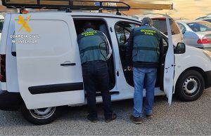 La Guardia Civil de Zamora investiga a una persona como autor de un presunto delito contra la Seguridad Vial y otro de Falsedad Documental