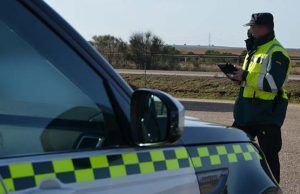 La Guardia Civil de Zamora investiga a la titular de un vehículo como cooperadora necesaria en la comisión de delito contra la Seguridad Vial.