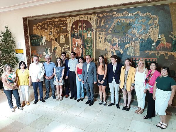 Se celebra el encuentro entre los becarios del programa “CAMPUS RURAL” en Zamora con el subdelegado del gobierno en Zamora 1