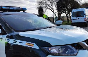 La Guardia Civil investiga a tres personas como autores de un presunto delito de falsedad documental