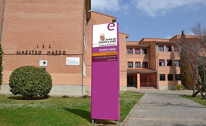 Un centro de Zamora y otro de Burgos, ganadores del VII certamen de ‘Lectura en Público’ 1