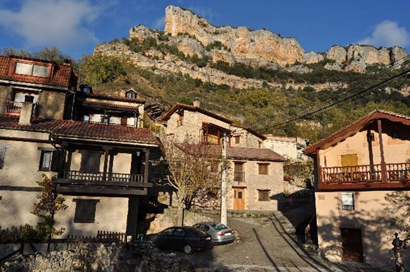 La Junta abre la convocatoria de contratación para realizar obras y servicios relacionados con actividades del sector turístico y cultural a las entidades locales de todos los municipios con menos de 5.000 habitantes 1