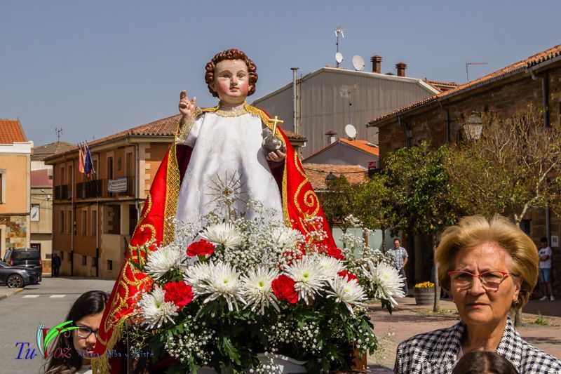 Con la procesión de Santo Encuentro, Tábara despide una Semana Santa que ha podido disfrutar de un tiempo veraniego. 5