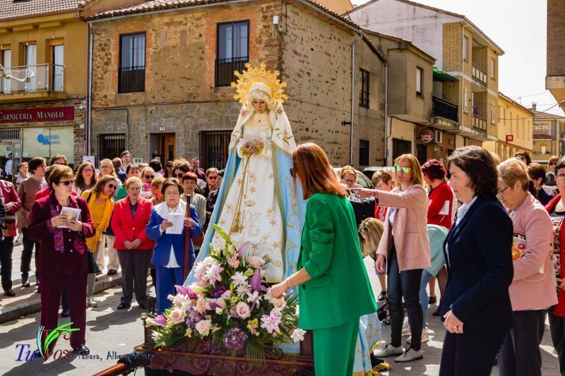 Con la procesión de Santo Encuentro, Tábara despide una Semana Santa que ha podido disfrutar de un tiempo veraniego. 21