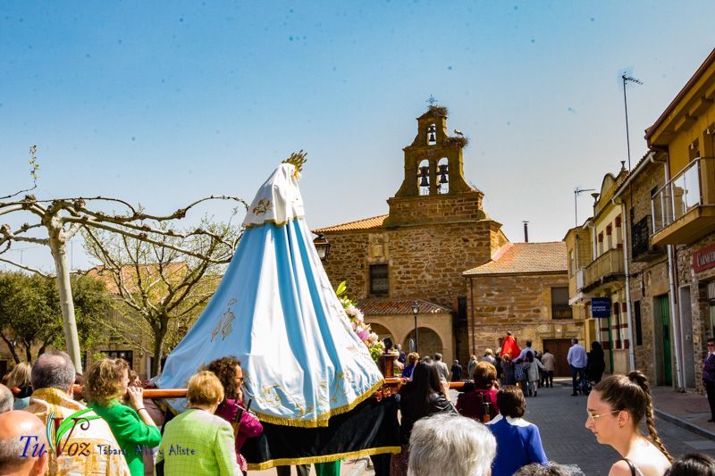 Con la procesión de Santo Encuentro, Tábara despide una Semana Santa que ha podido disfrutar de un tiempo veraniego. 28