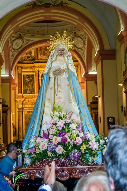 Con la procesión de Santo Encuentro, Tábara despide una Semana Santa que ha podido disfrutar de un tiempo veraniego. 38