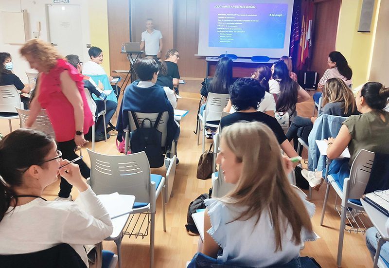 INVESTIGACIÓN, FORMACIÓN Y CERCANÍA EN EL MES DE LAS ENFERMERAS EN ZAMORA 1