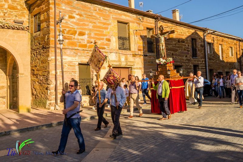 Procesión en Tábara del Bendito Cristo de la Capilla 26
