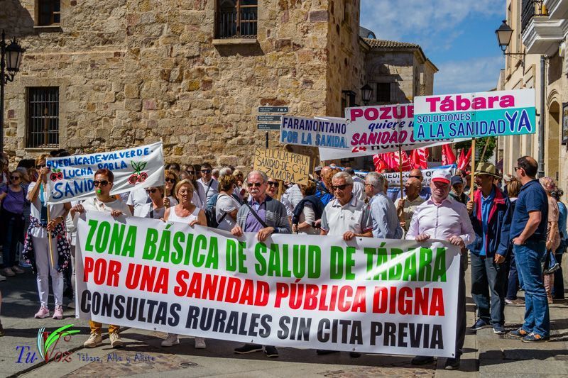 Miles de zamoranos se unen para defender la Sanidad Pública 1