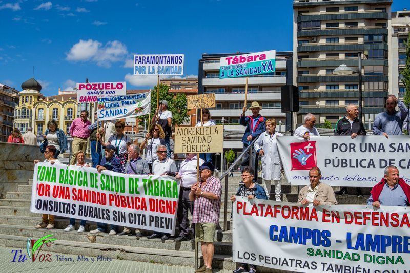 Miles de zamoranos se unen para defender la Sanidad Pública 18
