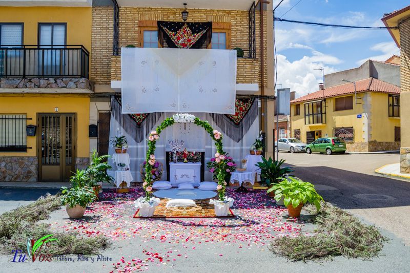 La fe y la tradición se encuentran en el Corpus Christi de Tábara 6
