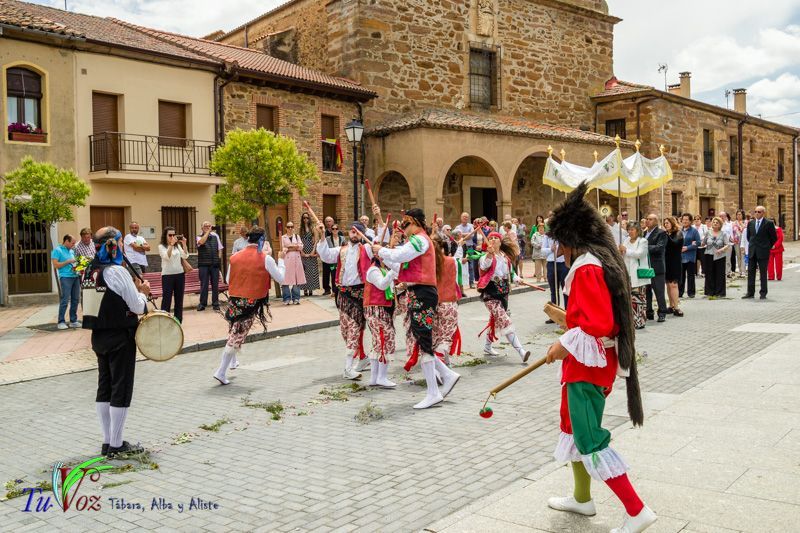 La fe y la tradición se encuentran en el Corpus Christi de Tábara 19