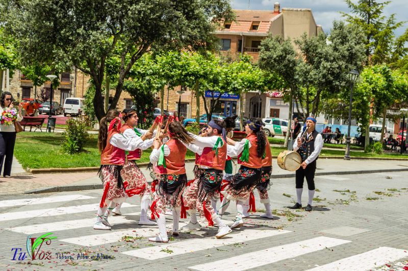 La fe y la tradición se encuentran en el Corpus Christi de Tábara 39