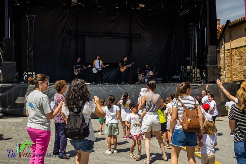 Un derroche de valores y alegría en el espectáculo Happening en Tábara 1