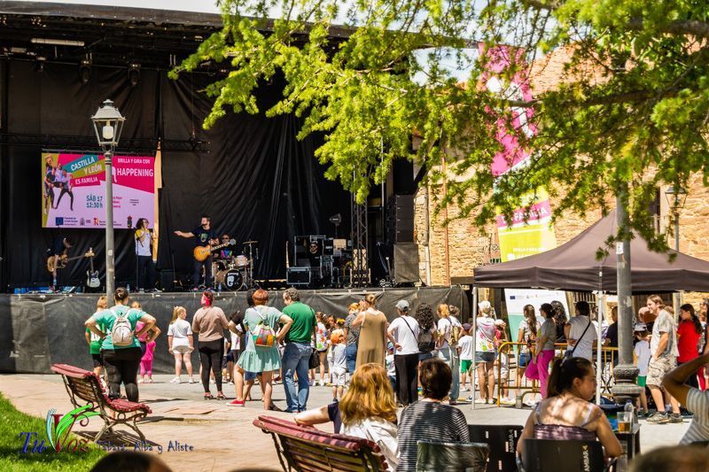 Un derroche de valores y alegría en el espectáculo Happening en Tábara 9