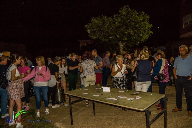 Tábara celebró la Hoguera de San Juan, un rito mágico para dar paso a lo bueno. 15