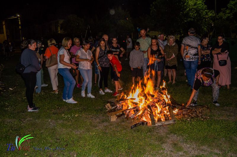 Tábara celebró la Hoguera de San Juan, un rito mágico para dar paso a lo bueno. 21