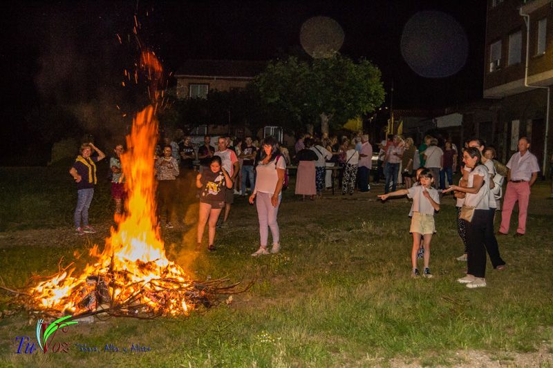 Tábara celebró la Hoguera de San Juan, un rito mágico para dar paso a lo bueno. 29