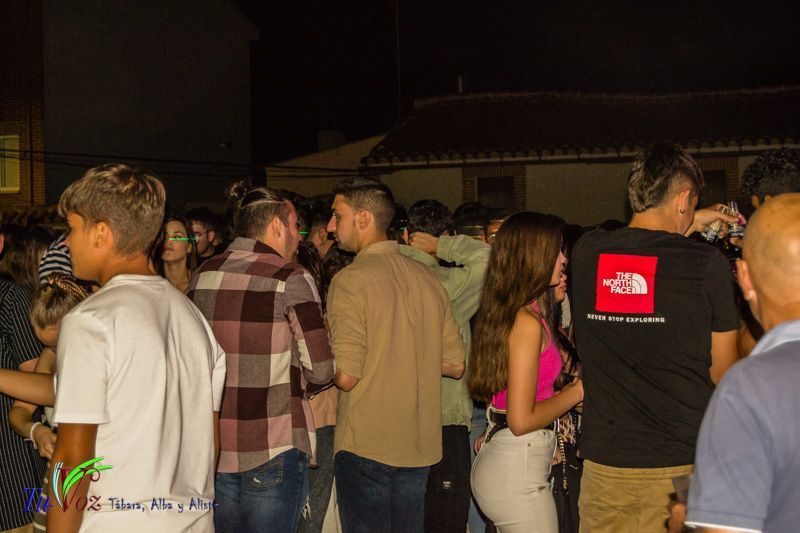 ¡Una Explosión de Diversión en San Lorenzo! Hinchables y Fiesta de la Espuma 17