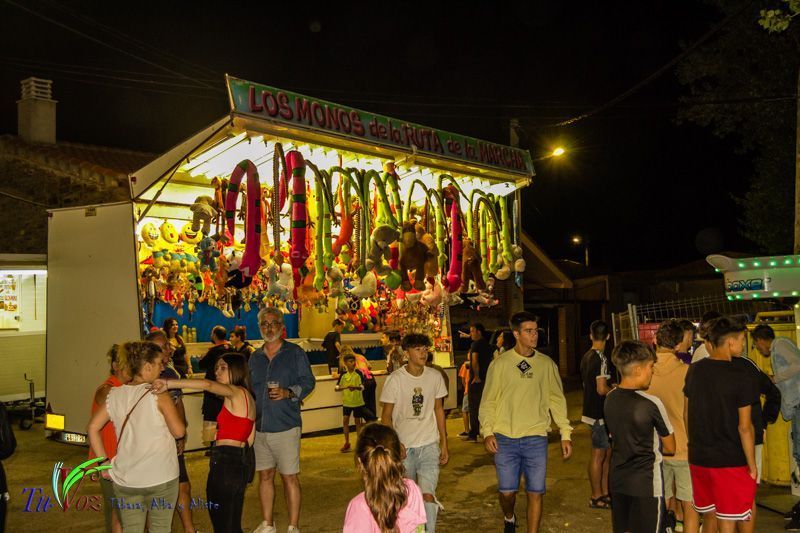 ¡Una Explosión de Diversión en San Lorenzo! Hinchables y Fiesta de la Espuma 20