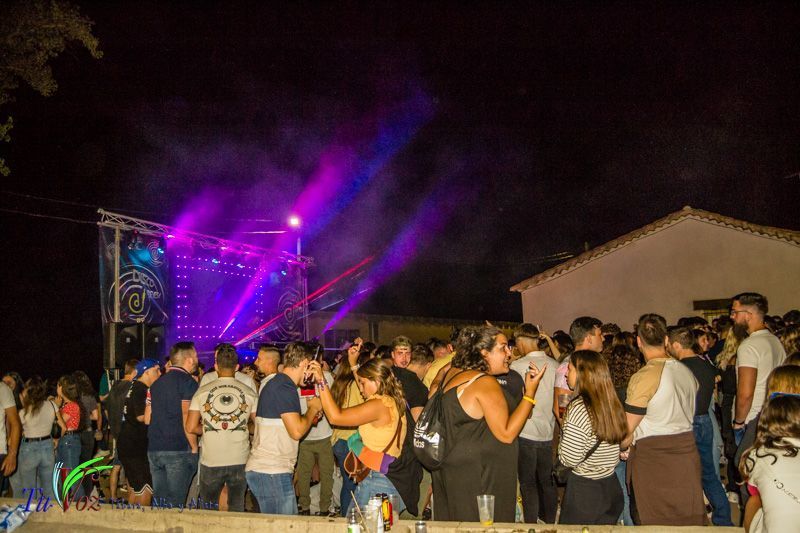 ¡Una Explosión de Diversión en San Lorenzo! Hinchables y Fiesta de la Espuma 22