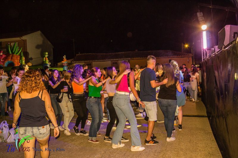 Ayer arrancaron las Fiestas de San Lorenzo en Tábara: Tradición, Diversión y Música 54