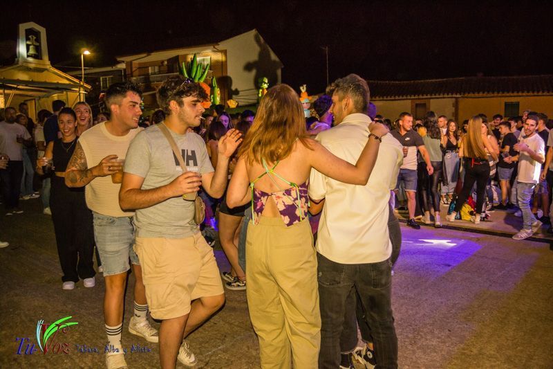 Ayer arrancaron las Fiestas de San Lorenzo en Tábara: Tradición, Diversión y Música 59