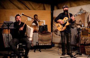 El dúo “Músicas da Raya” actúa este sábado en la Semana Cultural de Tábara.