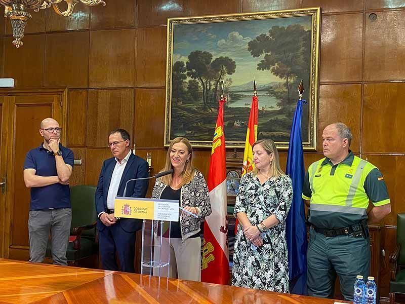 Virginia Barcones presenta el operativo especial de tráfico por el puente del 12 de octubre 1