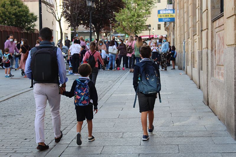 El Gobierno refuerza su compromiso con la educación en Castilla y León con una inversión de más de 19,1 millones de euros 1