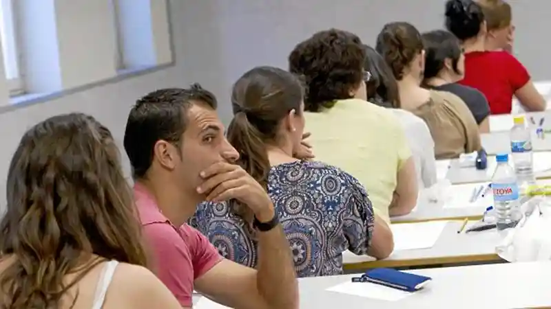 La Junta de Castilla y León comunica las especialidades de las 1.217 plazas de reposición que se convocarán en las oposiciones de Secundaria y otros cuerpos 1