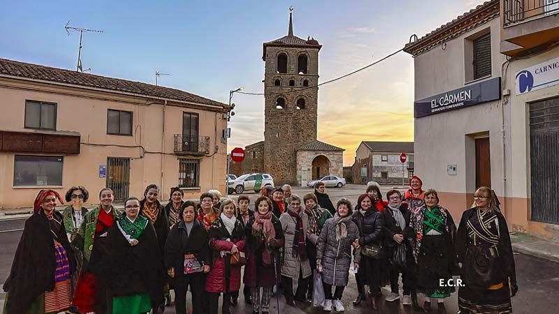 Un nutrido grupo de mujeres de Tábara se une al VII Encuentro Provincial de Águedas que reúne hoy en Benavente a más 1.500 mujeres 1