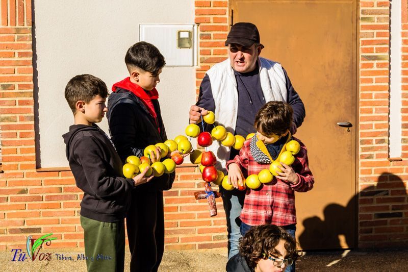 Celebración Tradicional en San Lorenzo: Honrando a los mártires San Sebastián y San Fabián así como a San Antonio. 2