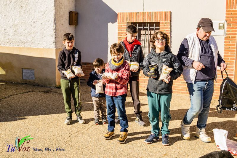 Celebración Tradicional en San Lorenzo: Honrando a los mártires San Sebastián y San Fabián así como a San Antonio. 22