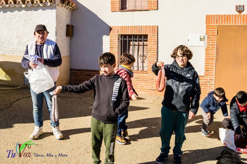 Celebración Tradicional en San Lorenzo: Honrando a los mártires San Sebastián y San Fabián así como a San Antonio. 27