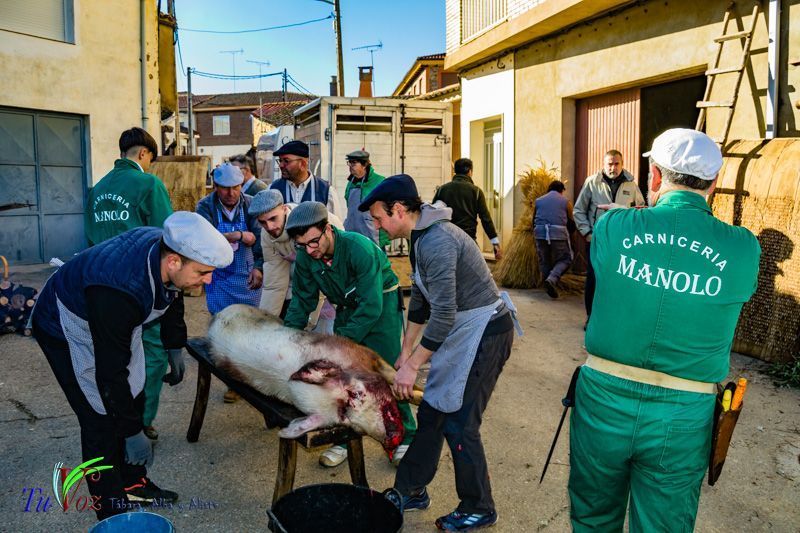La Matanza: Tradición que gracias al Restaurante El Roble, Perdura en Tábara 7