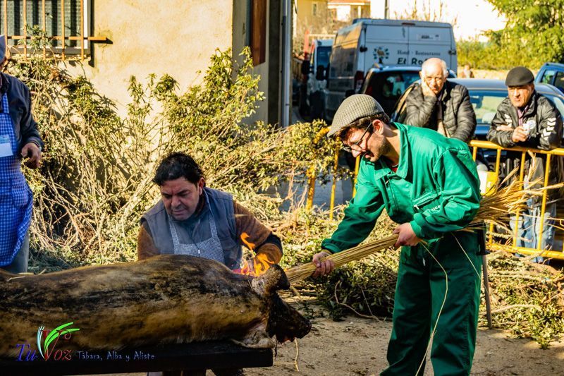 La Matanza: Tradición que gracias al Restaurante El Roble, Perdura en Tábara 22