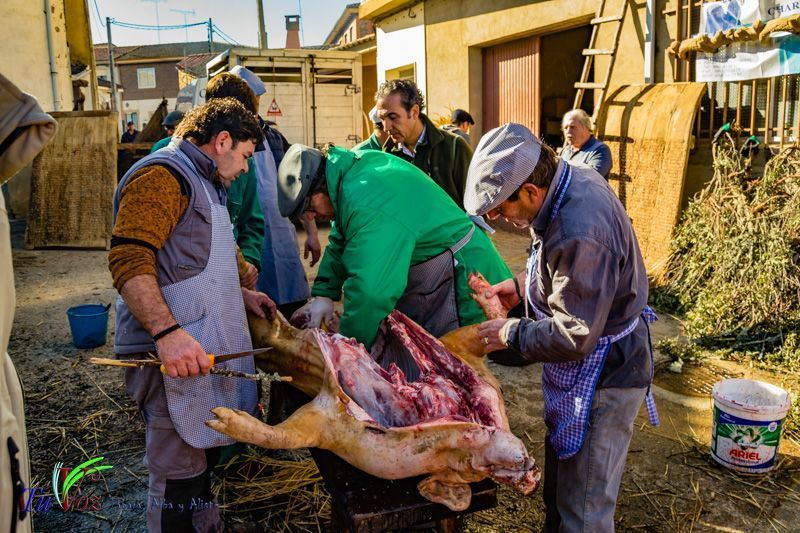 La Matanza: Tradición que gracias al Restaurante El Roble, Perdura en Tábara 54