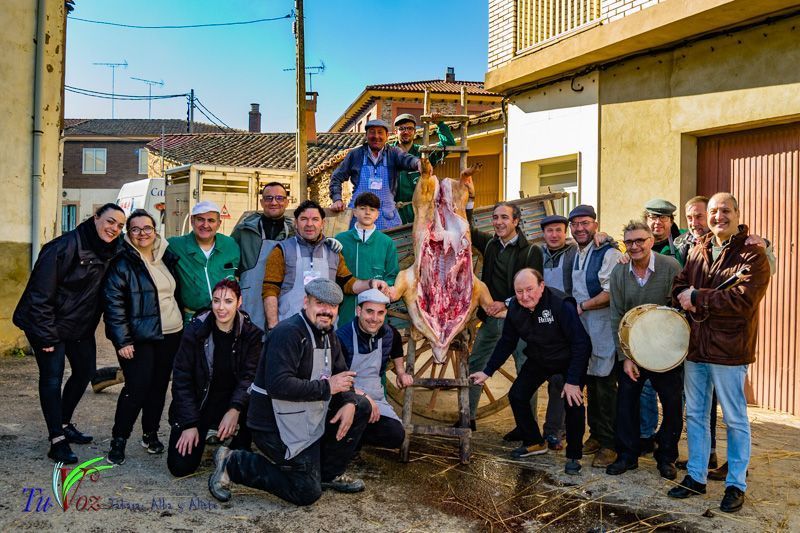La Matanza: Tradición que gracias al Restaurante El Roble, Perdura en Tábara 96