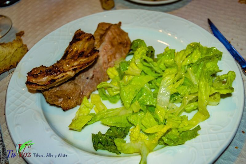 La Matanza: Tradición que gracias al Restaurante El Roble, Perdura en Tábara 95
