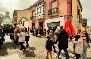 Clima Adverso Acompaña la Última Procesión de Semana Santa en Tábara: Tradición y Devoción bajo la Lluvia